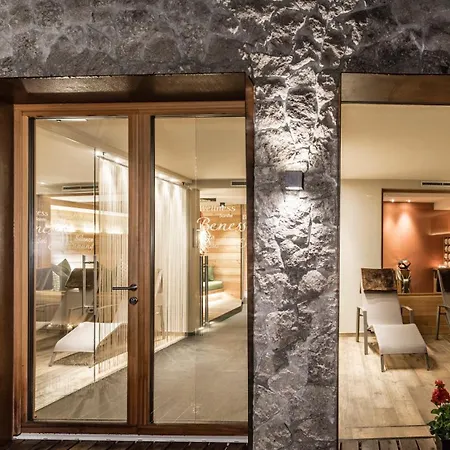 Отель Miraval Naturhotel Бадия